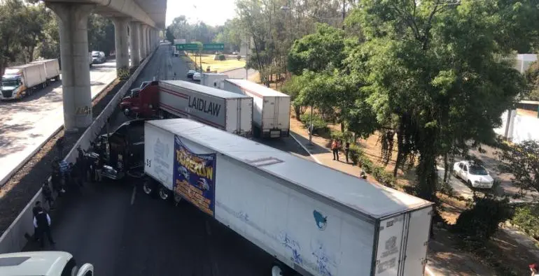 Transportistas del Edomex cancelan bloqueos tras alcanzar acuerdo