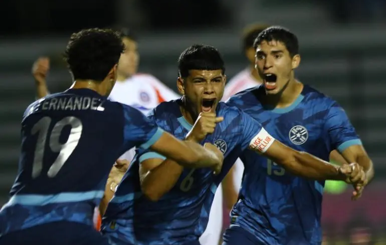 Uruguay, Paraguay y Chile avanzan al hexagonal final que comienza el martes