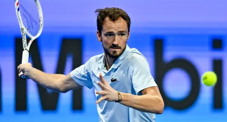 Daniil Medvedev consigue su segunda victoria en Dubai