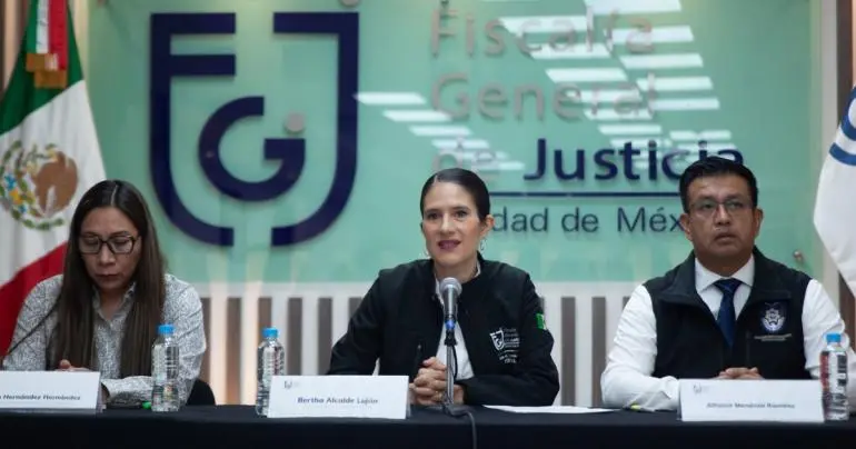 Fátima ‘N’ dijo en declaración que ella fue quien se arrojó de la secundaria: FGJCDMX