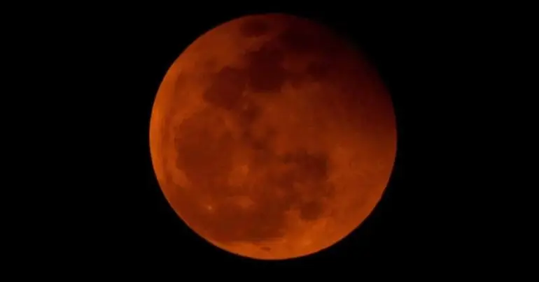 México tendrá por la madrugada del viernes la ‘Luna de Sangre’