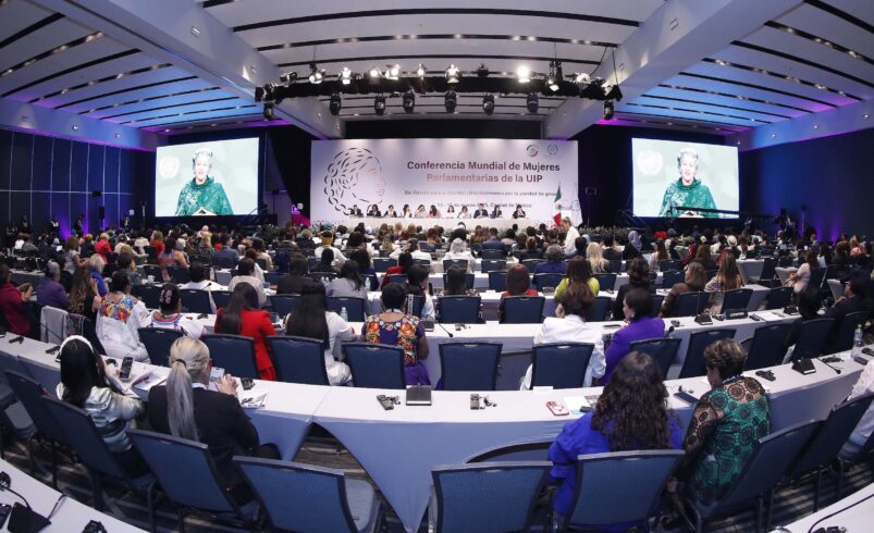 Coinciden legisladoras del mundo en destinar recursos para empoderar a las mujeres en política