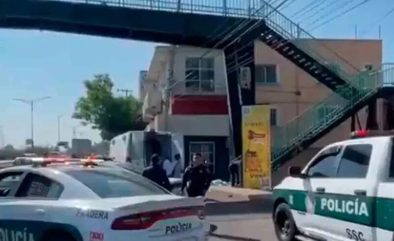 Hallan cadáver colgado de puente peatonal en la Gustavo A. Madero; FGJ investiga homicidio