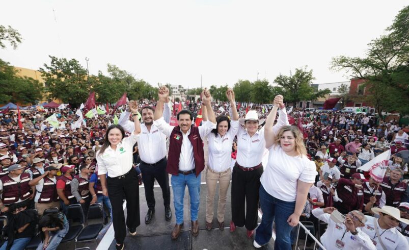 Con lleno total cierra campaña el doctor José Ramón Enriquez