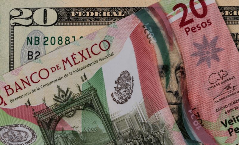 Hoy se vende el Dólar en 19.56 pesos en bancos de la CDMX