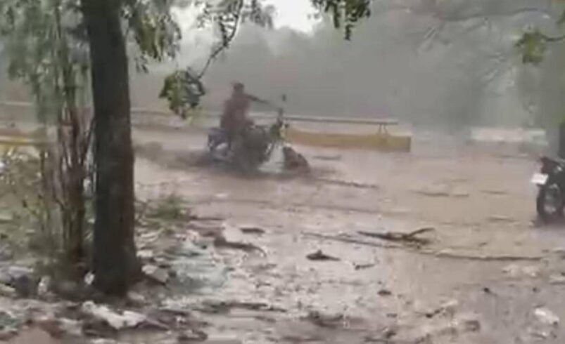 Huracán Flossie y el monzón mexicano dejan inundaciones en Sinaloa