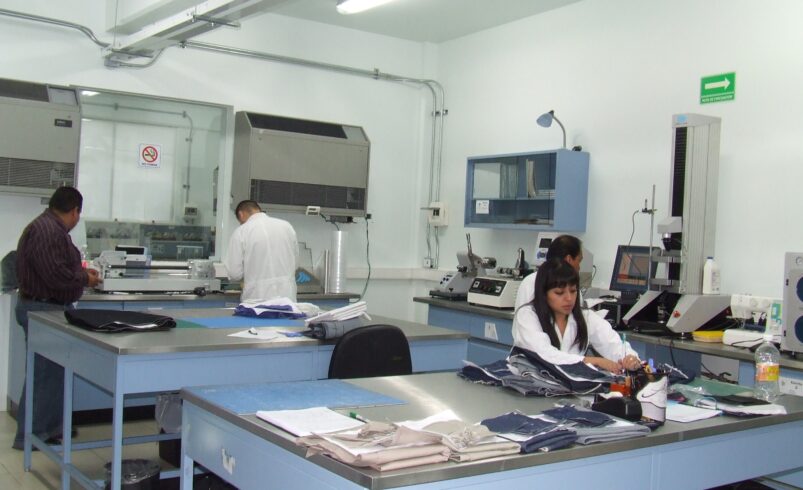 Industria y Gobierno refuerzan estrategia para consolidar al calzado mexicano en el mundo