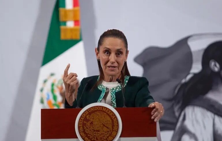 Sheinbaum llama a Noroña a respetar a viuda del alcalde asesinado en Uruapan